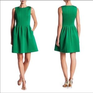 Vince Camuto Scuba Sleeveless Pleated A-Line Dress in Jade Green Size 10 Womens